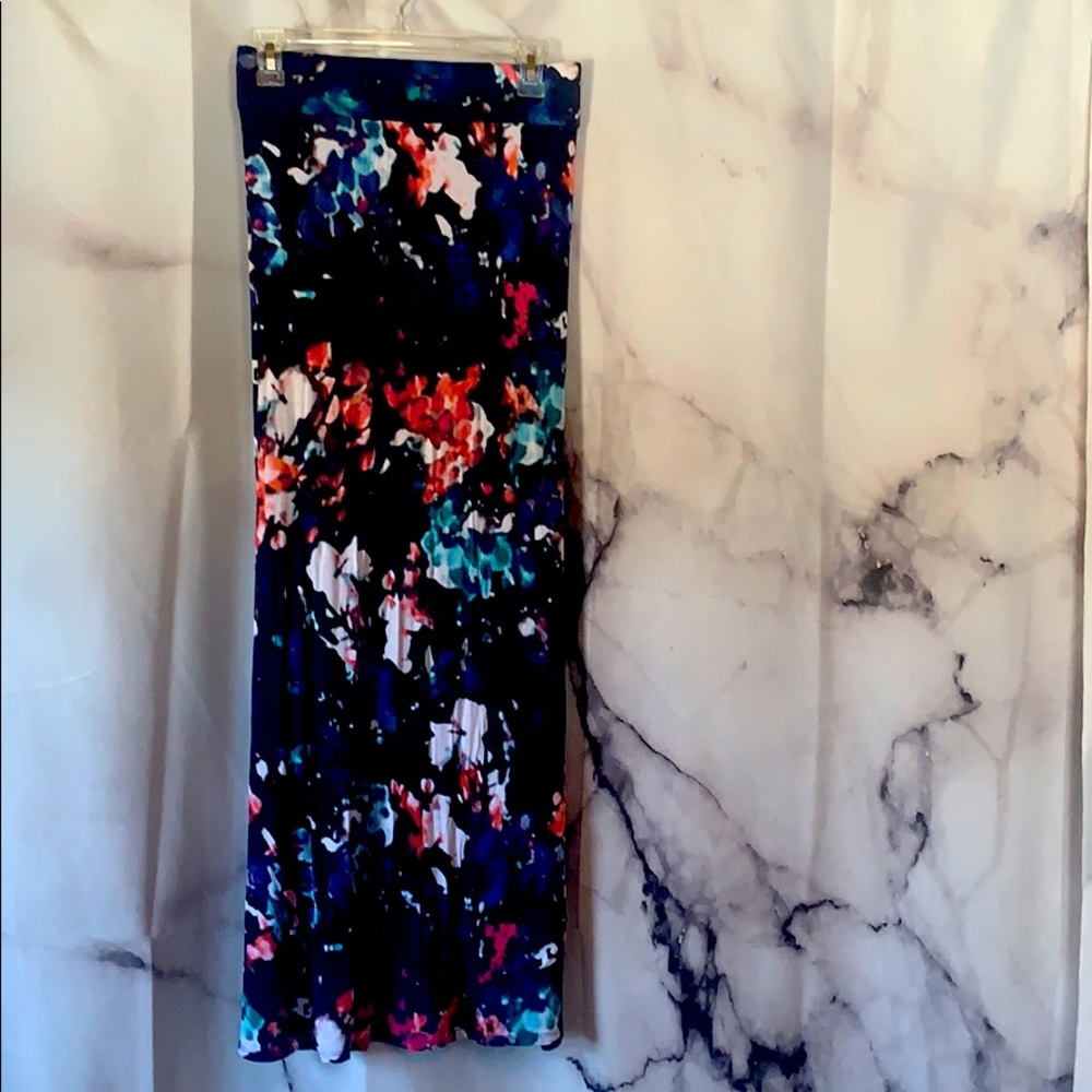 Maxi skirt